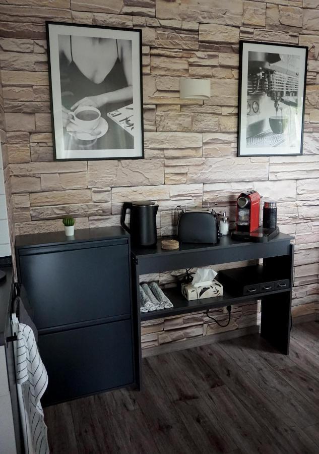 Schoene Wohnung Mit Terrasse & Blick Ins Gruene Dormettingen Dış mekan fotoğraf